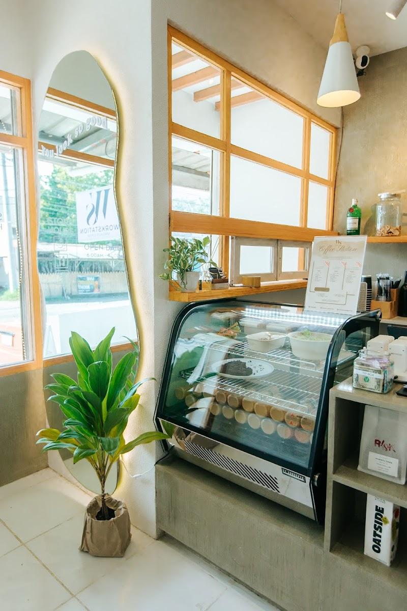 A cafe image.
